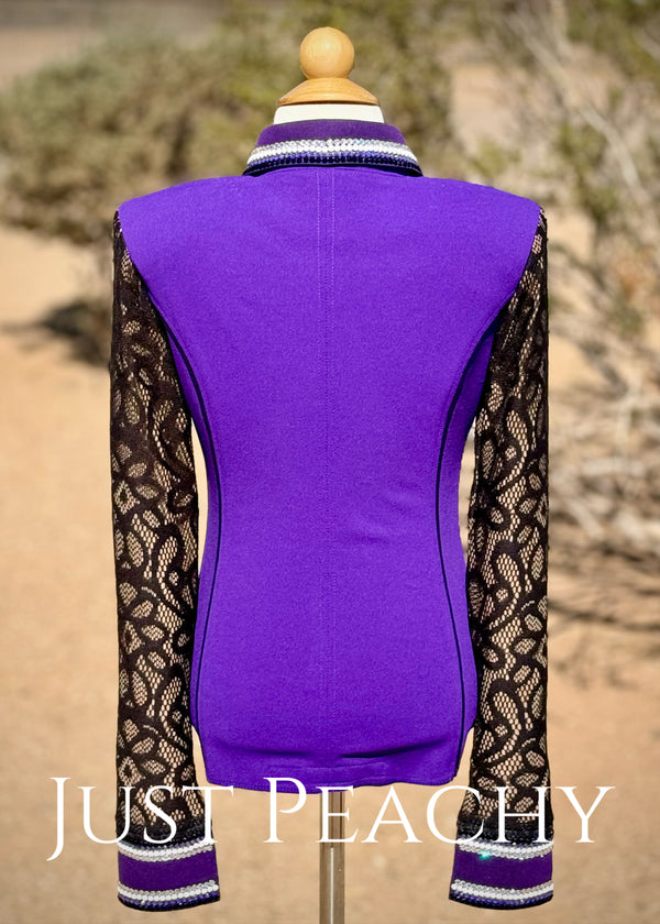 Lucky You Designs {Youth Medium}
