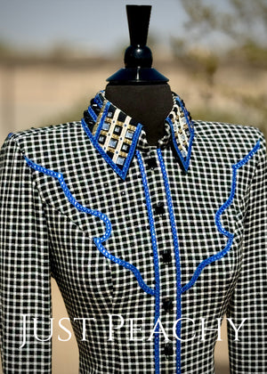 Fitted by LJ {X-Small}