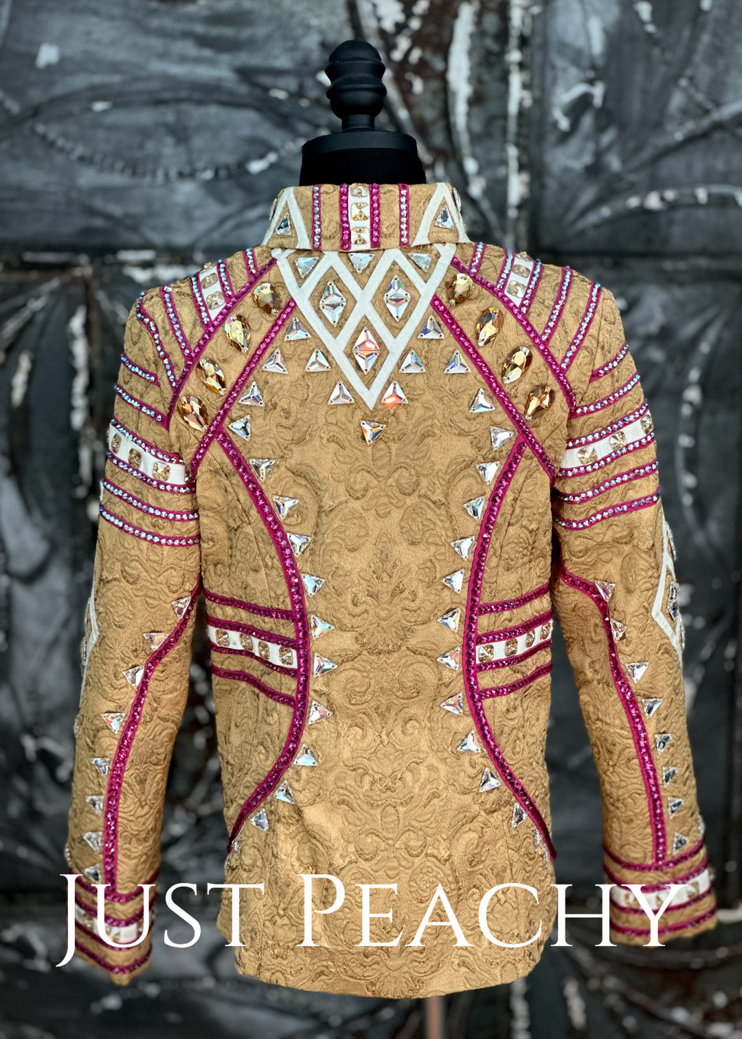 Show Grace Designs {Youth Large}