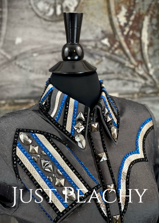 Ultimate Show Apparel ~ Diane Olsen {Small}