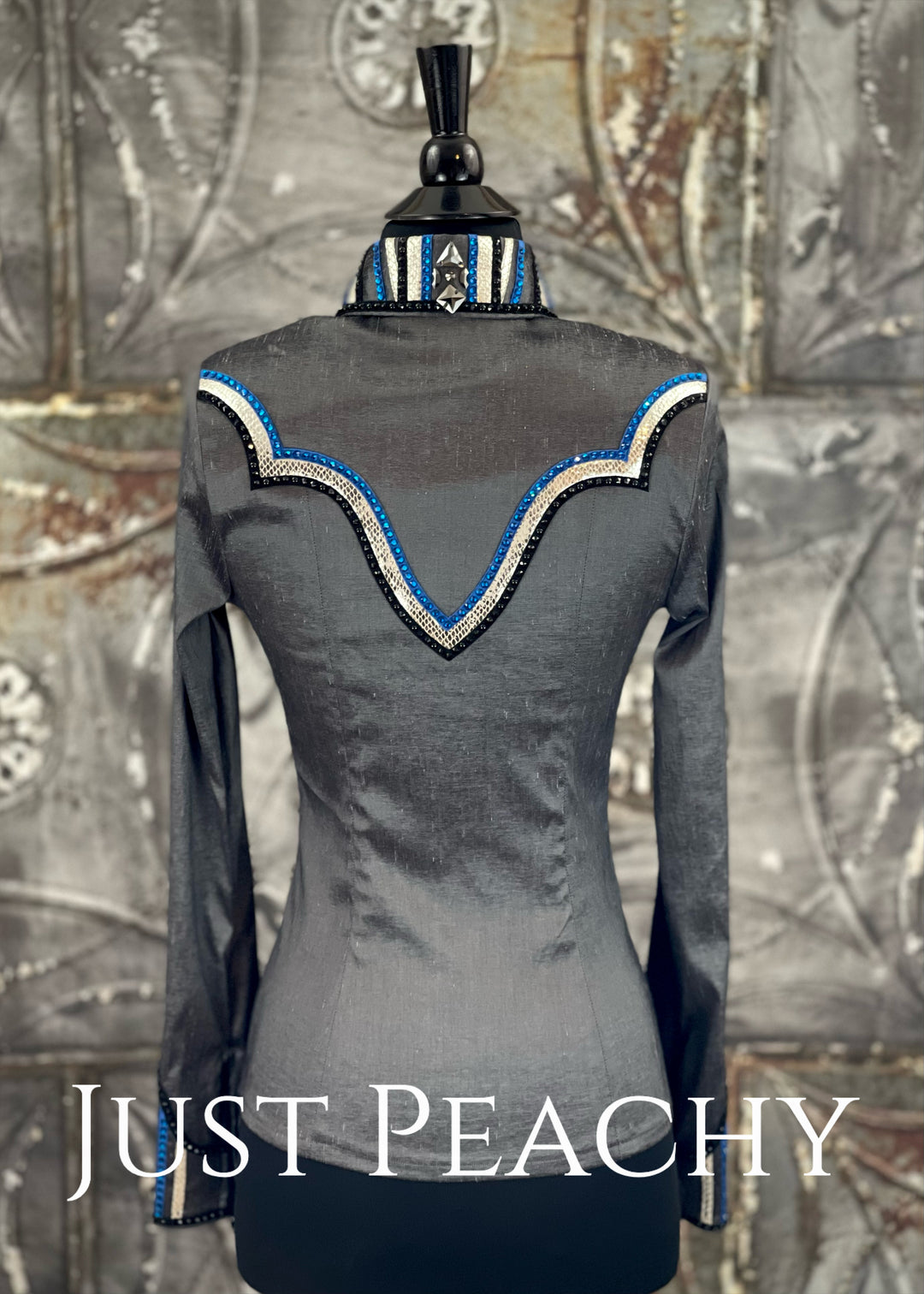Ultimate Show Apparel ~ Diane Olsen {Small}